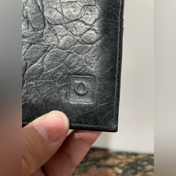 Capaci black pure leather wallet. Used mildly - Picture 2 of 6